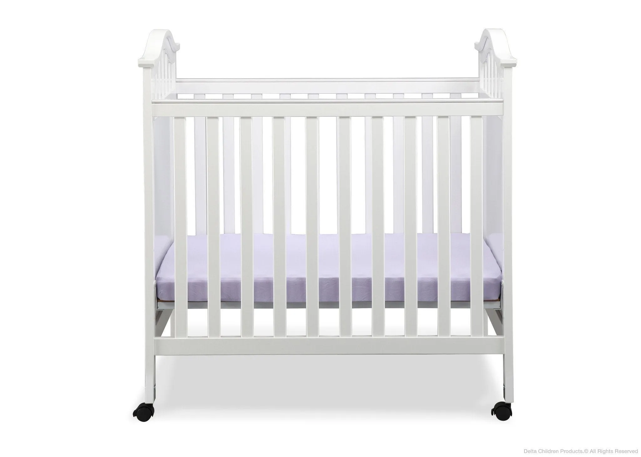 Bella Cozy Portable Crib