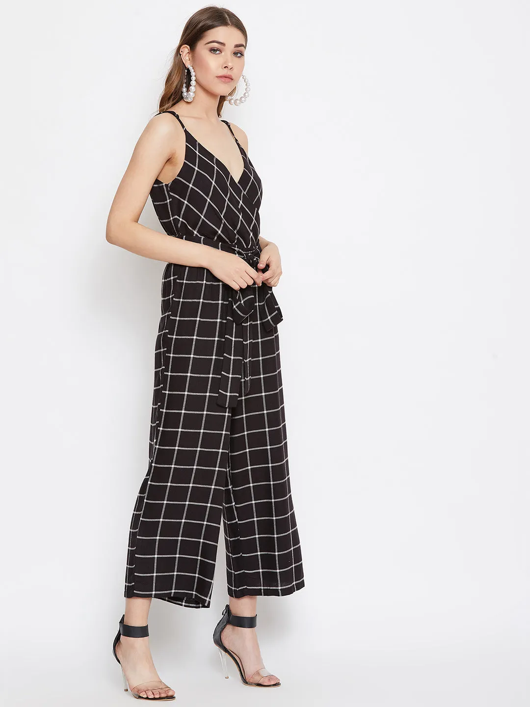 Berrylush Women Black and White Checked Pattern V-Neck Cotton Waist Tie-Up Ankle Length Jumpsuit