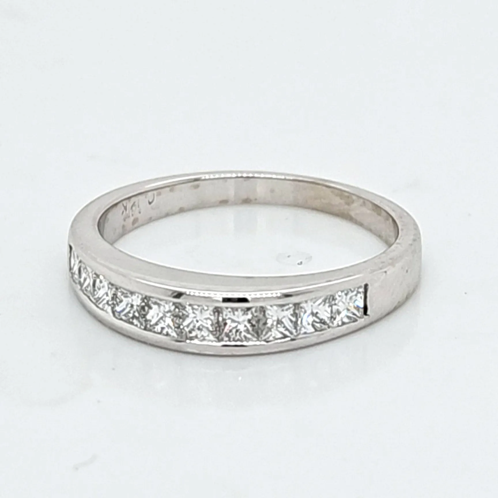 Diamond Wedding Bands  -  Women'