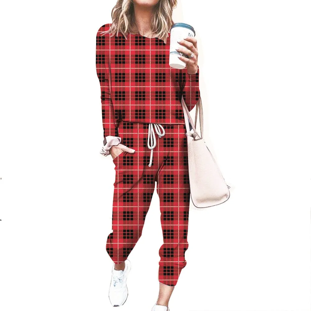 Haute Edition Women's Cozy Christmas Print 2-Piece Jogger Pajama Set