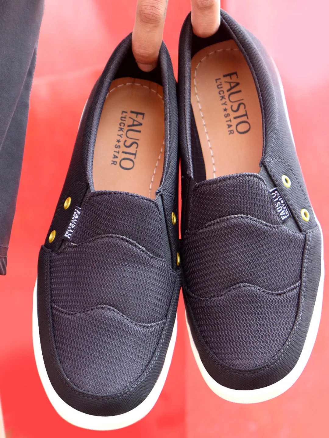 Men Black Casual Canvas Slip-On Loafers