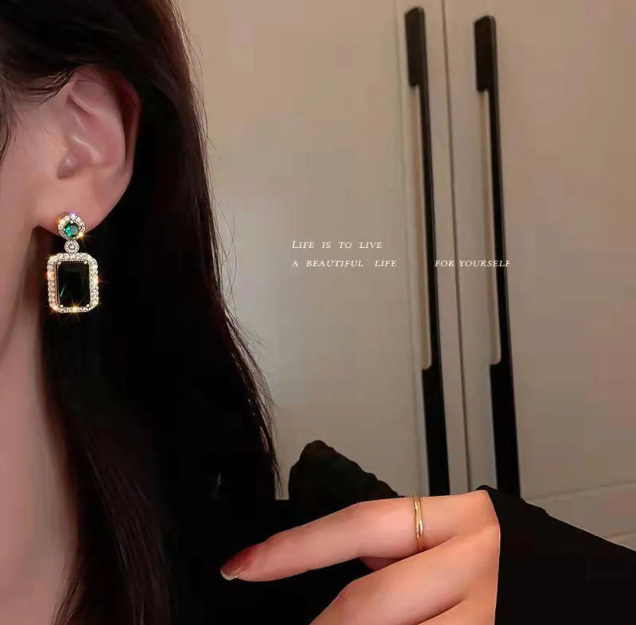 Women Fashion Earrings - S4480869